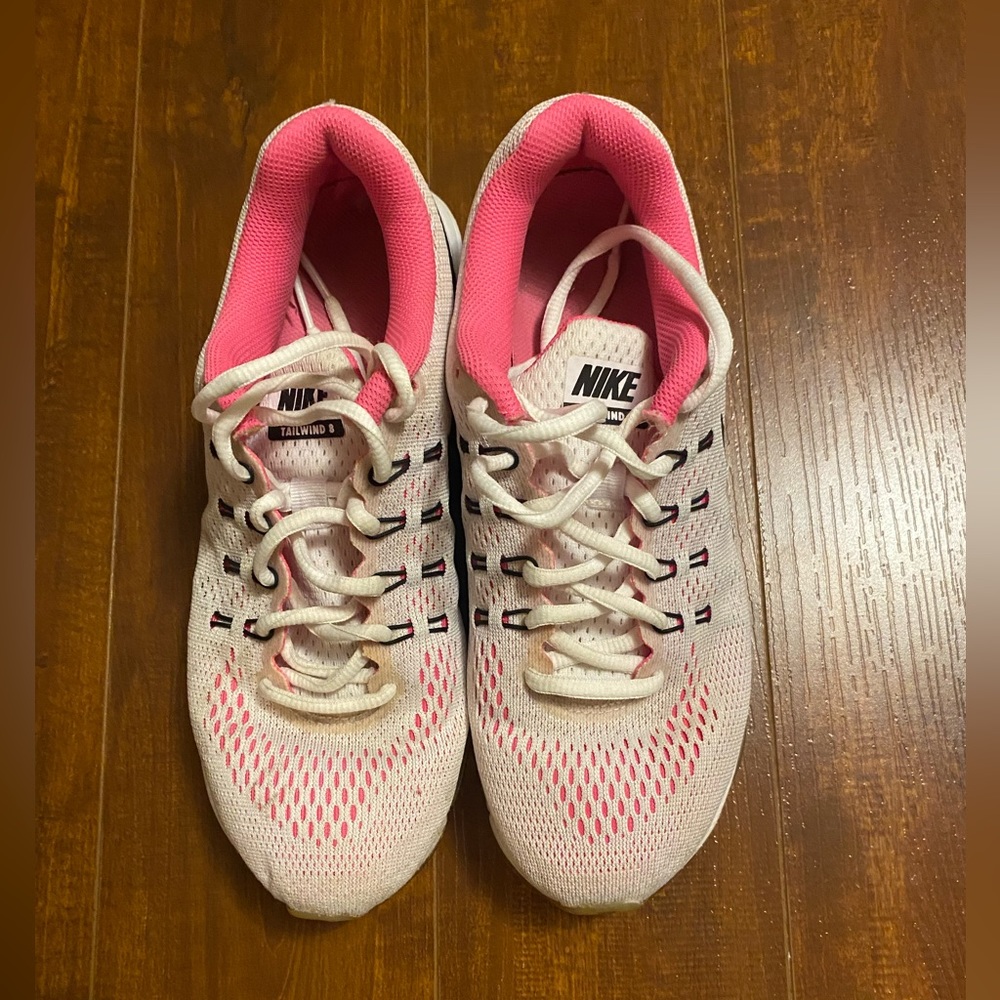 Nike shoes